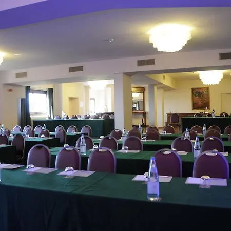 Renaissance Tuscany Il Ciocco & Hotel 4*