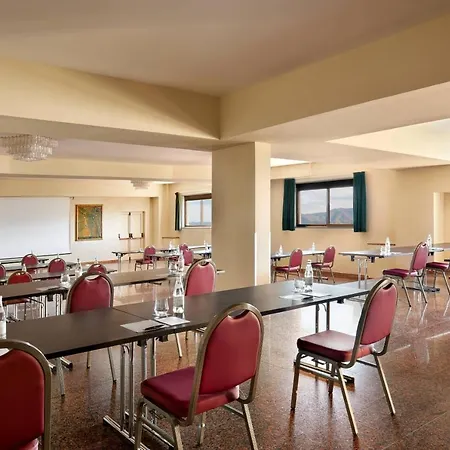 Renaissance Tuscany Il Ciocco & Hotel 4*
