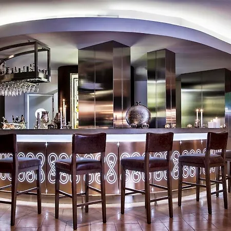 Hotel Renaissance Tuscany Il Ciocco Resort&spa 4*